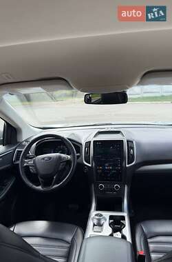 Внедорожник / Кроссовер Ford Edge 2022 в 