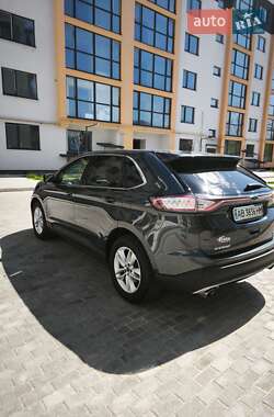 Внедорожник / Кроссовер Ford Edge 2015 в 