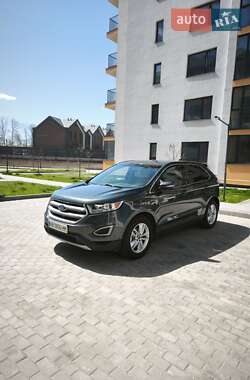Внедорожник / Кроссовер Ford Edge 2015 в 