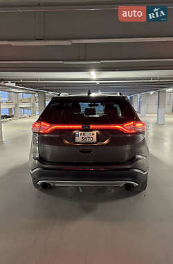 Внедорожник / Кроссовер Ford Edge 2018 в 