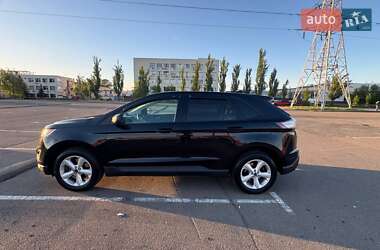 Позашляховик / Кросовер Ford Edge 2017 в 