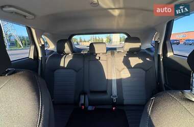 Позашляховик / Кросовер Ford Edge 2017 в 