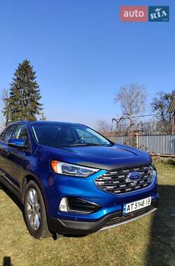 Позашляховик / Кросовер Ford Edge 2019 в 