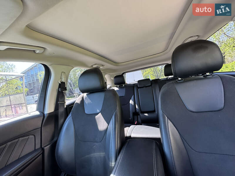 Внедорожник / Кроссовер Ford Edge 2017 в Черновцах