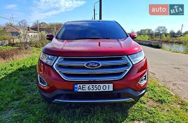 Внедорожник / Кроссовер Ford Edge 2015 в 