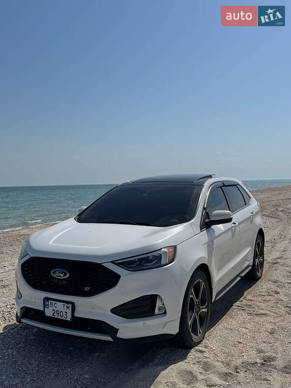 Внедорожник / Кроссовер Ford Edge 2021 в Татарбунарах