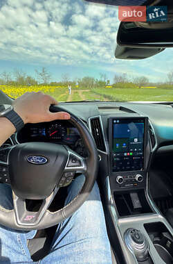 Внедорожник / Кроссовер Ford Edge 2021 в 