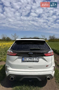 Внедорожник / Кроссовер Ford Edge 2021 в 
