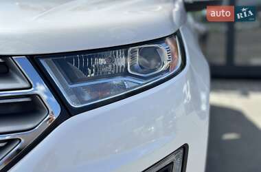 Внедорожник / Кроссовер Ford Edge 2018 в 