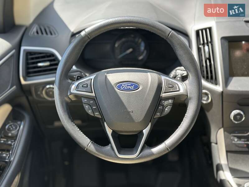 Внедорожник / Кроссовер Ford Edge 2018 в Черновцах