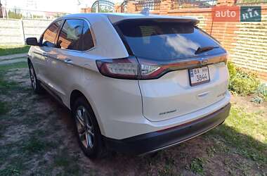 Внедорожник / Кроссовер Ford Edge 2016 в 