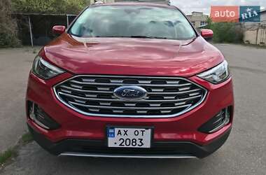 Внедорожник / Кроссовер Ford Edge 2022 в 