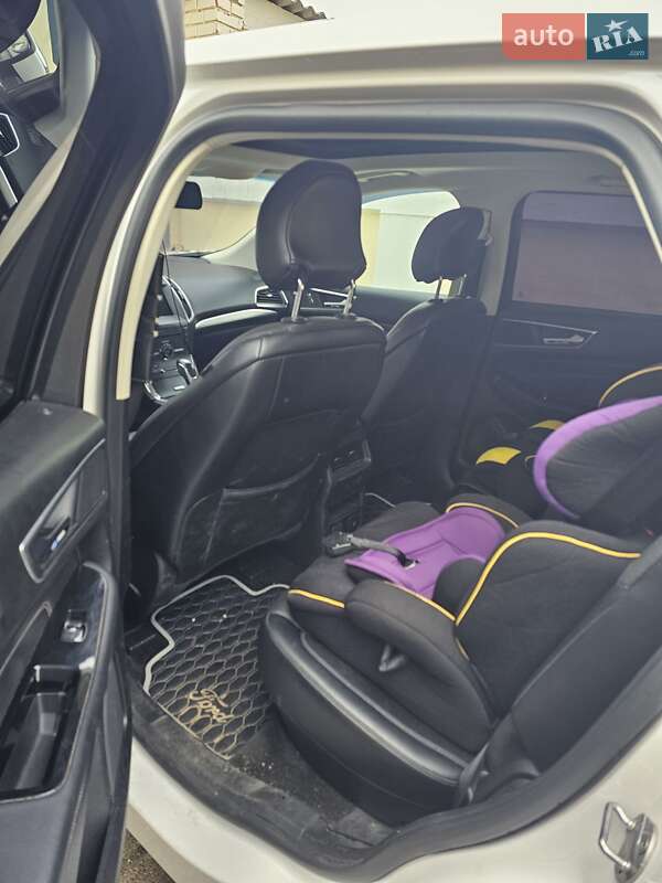 Внедорожник / Кроссовер Ford Edge 2015 в Львове