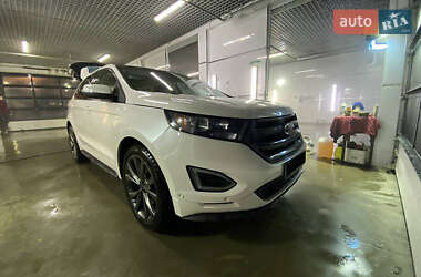 Внедорожник / Кроссовер Ford Edge 2016 в 