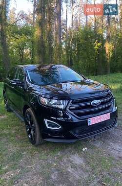 Внедорожник / Кроссовер Ford Edge 2018 в 