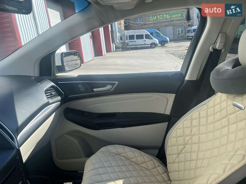 Внедорожник / Кроссовер Ford Edge 2015 в Сумах