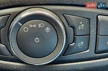 Внедорожник / Кроссовер Ford Edge 2022 в 