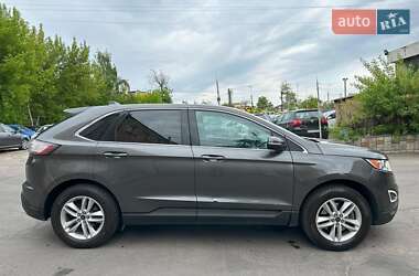 Внедорожник / Кроссовер Ford Edge 2016 в 