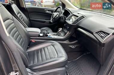 Внедорожник / Кроссовер Ford Edge 2016 в 