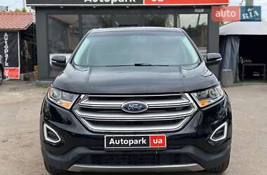 Внедорожник / Кроссовер Ford Edge 2017 в 