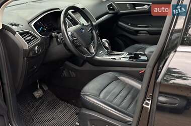 Внедорожник / Кроссовер Ford Edge 2017 в 