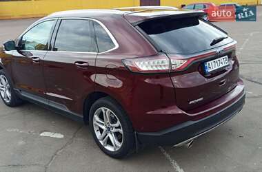 Позашляховик / Кросовер Ford Edge 2016 в 