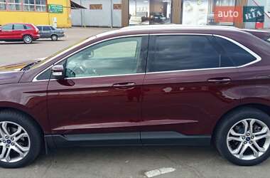 Позашляховик / Кросовер Ford Edge 2016 в 