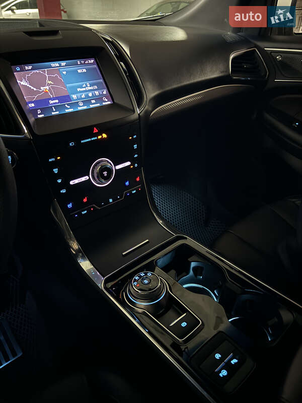 Позашляховик / Кросовер Ford Edge 2020 в Дніпрі