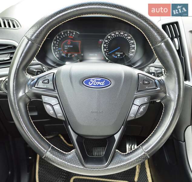 Внедорожник / Кроссовер Ford Edge 2016 в Одессе