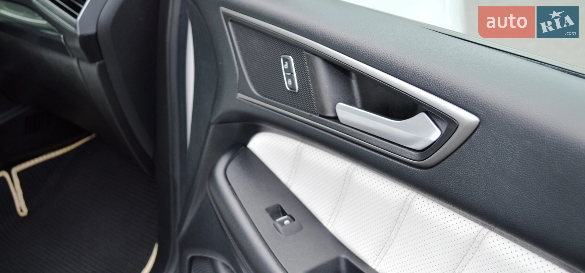 2016 Ford Edge - мініатюра 34