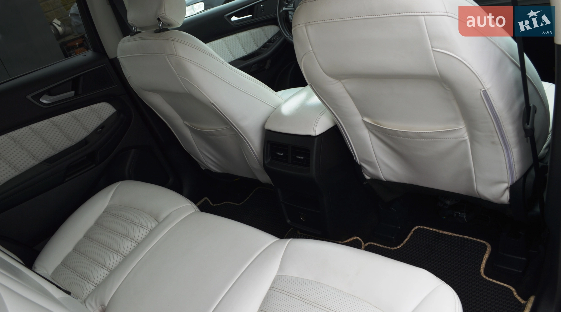 2016 Ford Edge - мініатюра 38