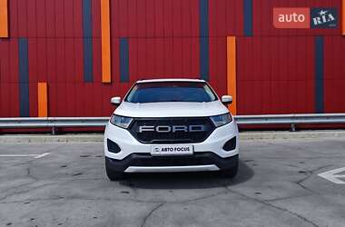 Внедорожник / Кроссовер Ford Edge 2015 в 