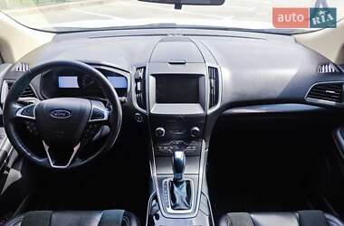 Внедорожник / Кроссовер Ford Edge 2015 в 