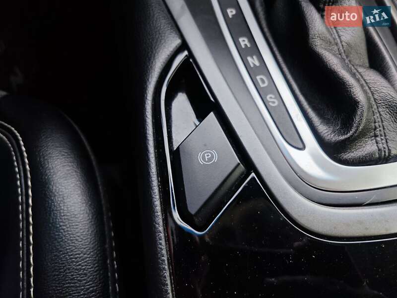 Внедорожник / Кроссовер Ford Edge 2015 в Киеве