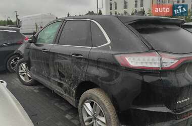 Внедорожник / Кроссовер Ford Edge 2017 в 