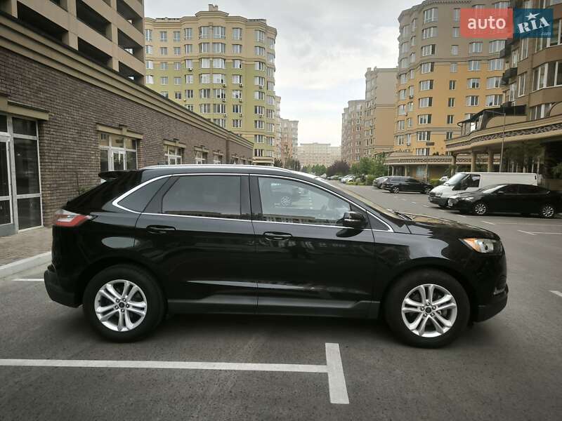 Позашляховик / Кросовер Ford Edge 2019 в Києві