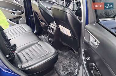 Внедорожник / Кроссовер Ford Edge 2015 в 