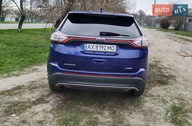Внедорожник / Кроссовер Ford Edge 2015 в 
