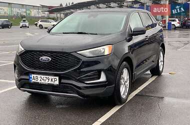 Позашляховик / Кросовер Ford Edge 2023 в 