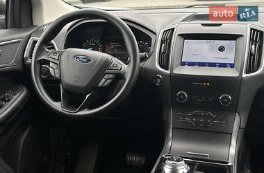 Внедорожник / Кроссовер Ford Edge 2020 в 