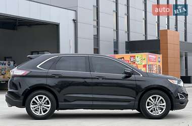 Внедорожник / Кроссовер Ford Edge 2015 в 