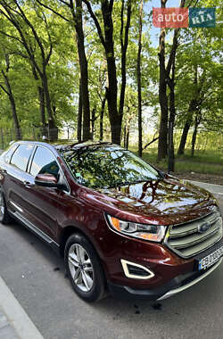 Внедорожник / Кроссовер Ford Edge 2016 в 