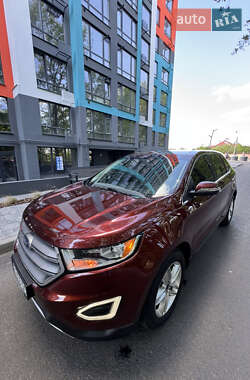 Внедорожник / Кроссовер Ford Edge 2016 в 