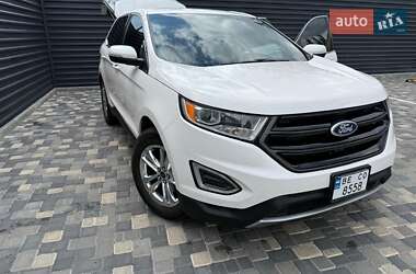 Внедорожник / Кроссовер Ford Edge 2017 в 