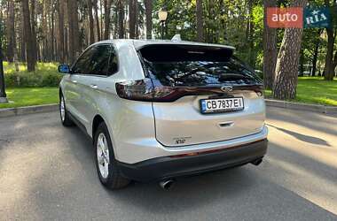 Внедорожник / Кроссовер Ford Edge 2016 в 