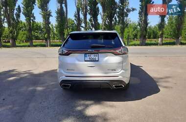 Внедорожник / Кроссовер Ford Edge 2017 в 