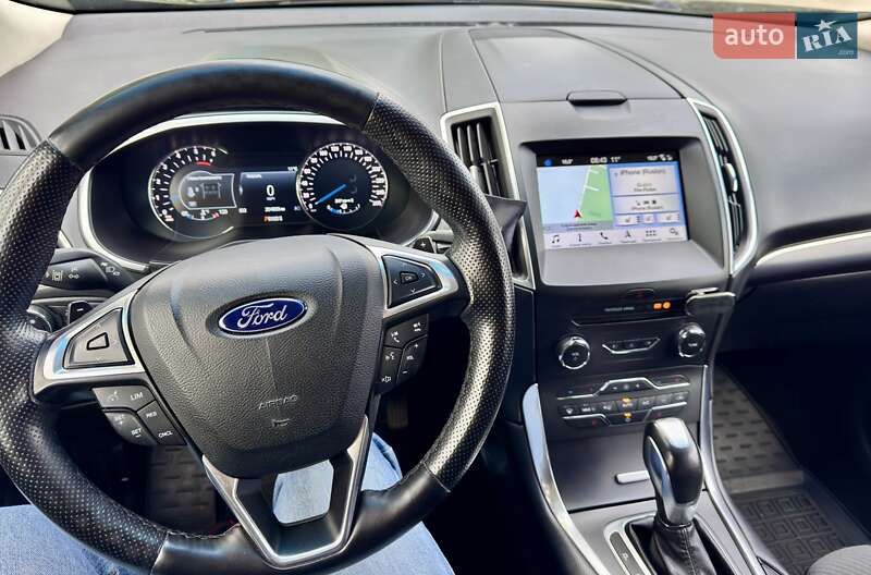Внедорожник / Кроссовер Ford Edge 2016 в Днепре