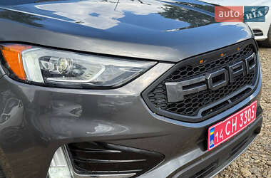 Позашляховик / Кросовер Ford Edge 2020 в 