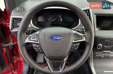 Внедорожник / Кроссовер Ford Edge 2020 в 
