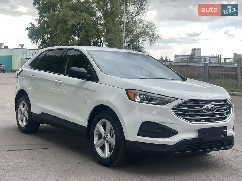 Внедорожник / Кроссовер Ford Edge 2022 в 